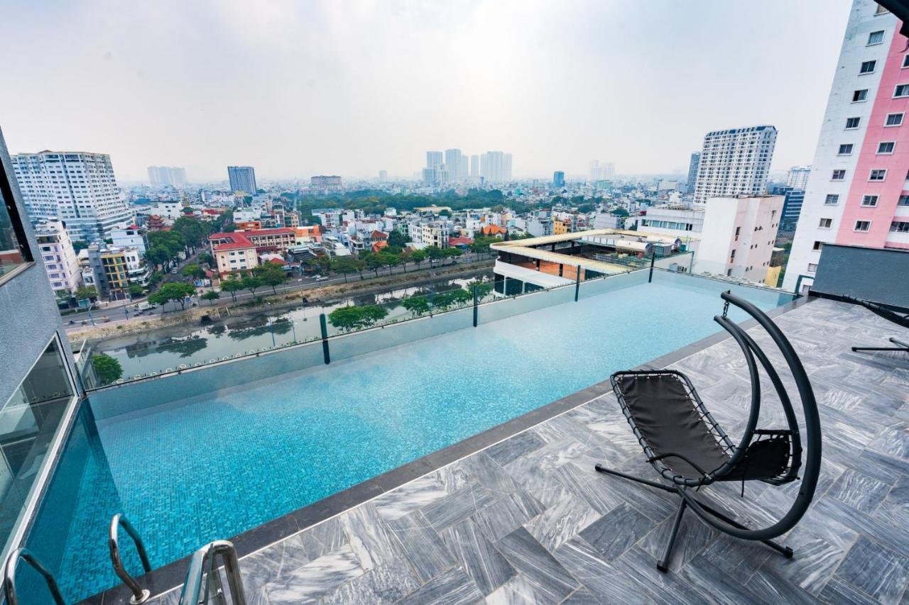 Cozrum Lux - The Arrivals Hotel TP. Hồ Chí Minh Ngoại thất bức ảnh